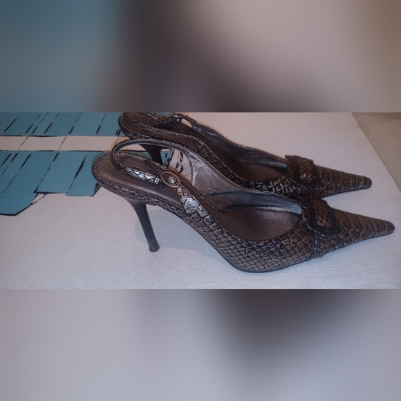 Carlos Santana pointed heel woman's US 9.5 - Picture 4 of 8